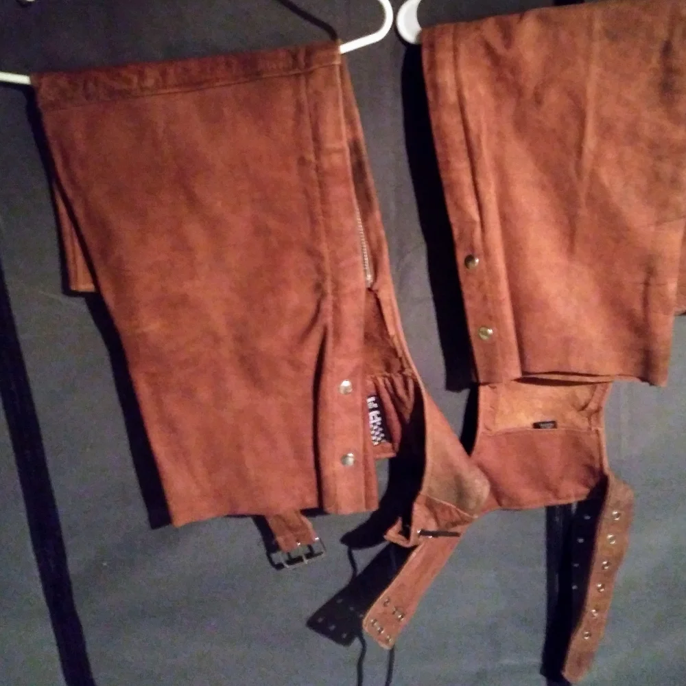 Leather Riding Chaps - Picture 1 of 3